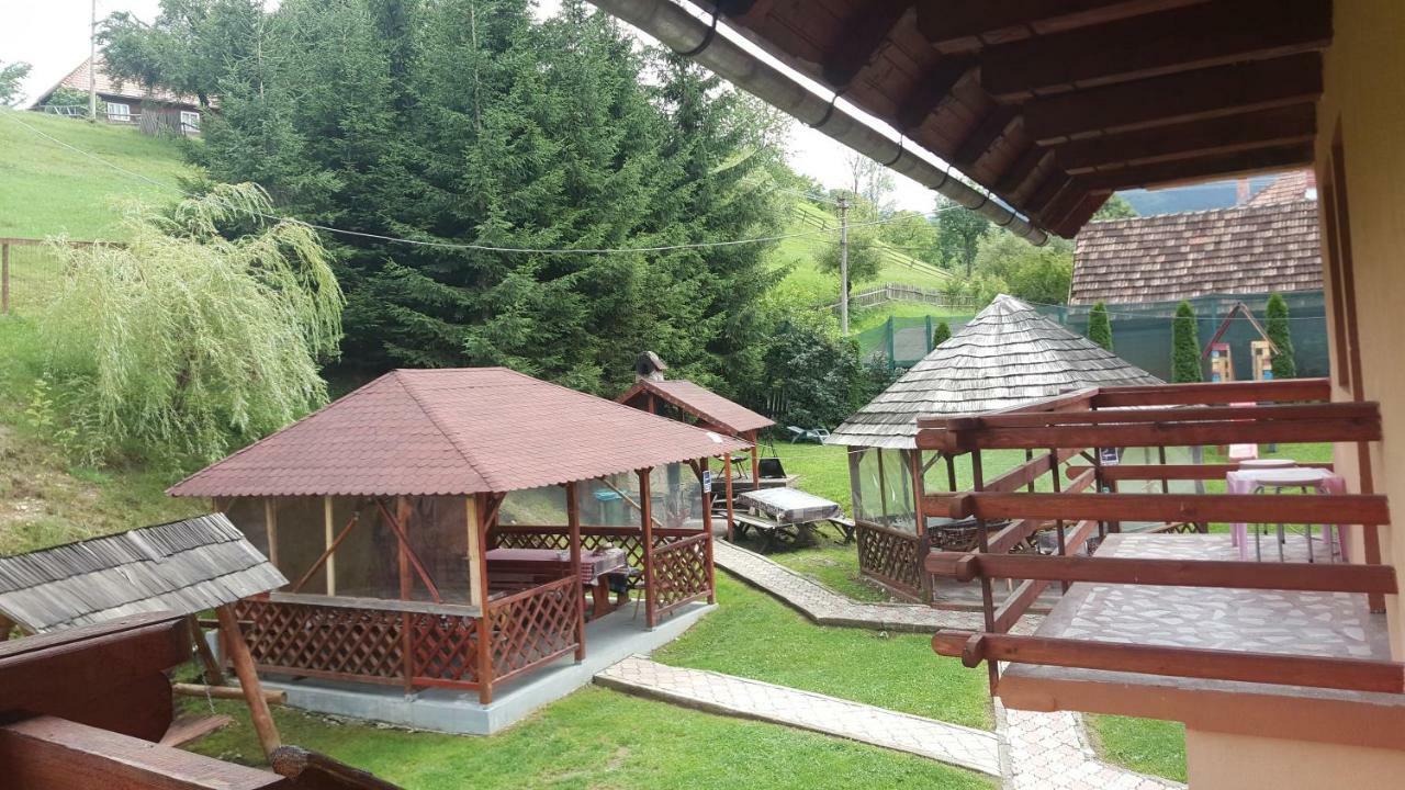 Pensiunea Dealul Frumos Bran  Exterior foto